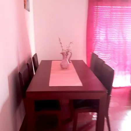 With 3 Bedrooms In Portimao, With Balcony And Wifi - 200 M From The...