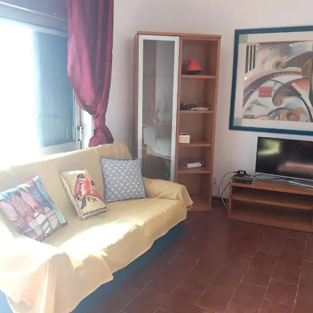 With 3 Bedrooms In Portimao, With Balcony And Wifi - 200 M From The... Apartment